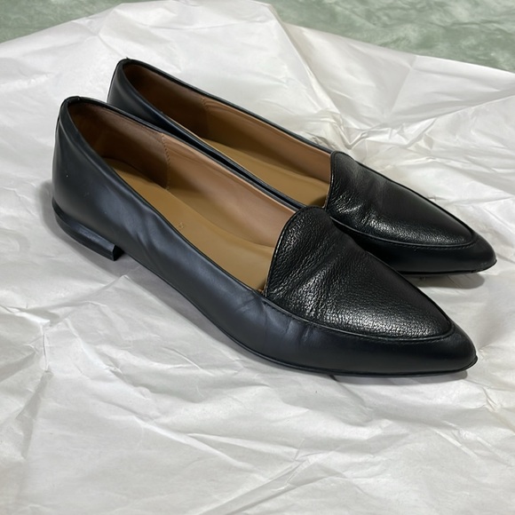 Everlane Shoes - Everlane Modern Point leather flats size 8 - SOLD